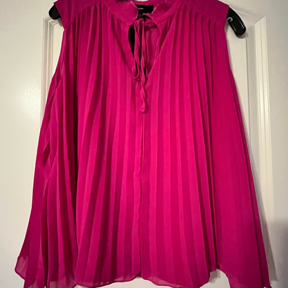 Ladies Fuchsia Top